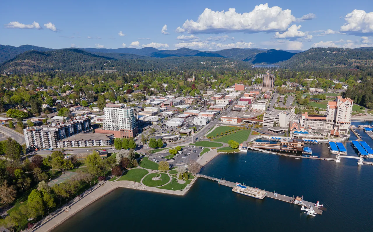 Downtown Coeur d'Alene and the lake from above